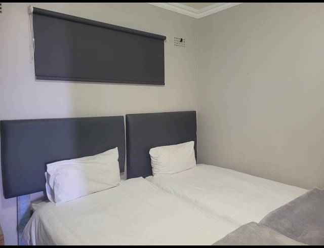 2 BEDROOM APARTMENT FOR SALE IN UMHLANGA CENTRAL